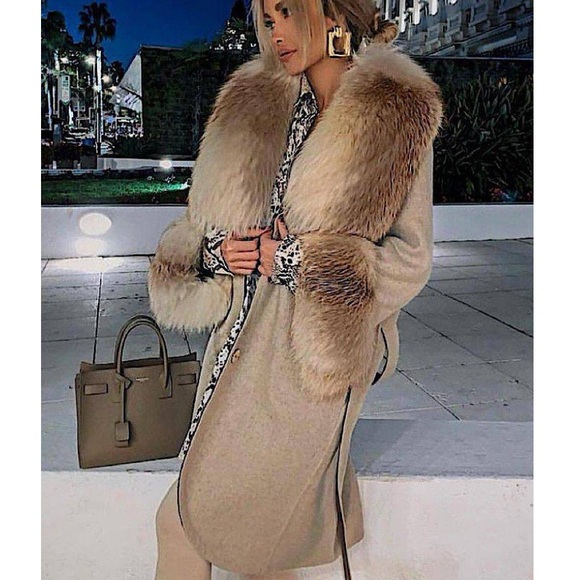 Bey Azura Jackets & Blazers - Bey Azura Long Alpaca Cashmere Fox Fur Collar Coat 🆕